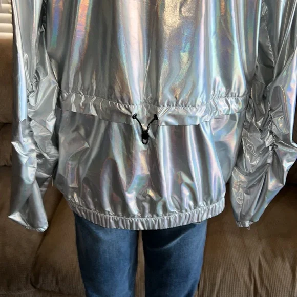 NWT. DKNY Sport Iridescent Windbreaker - Picture 7 of 9
